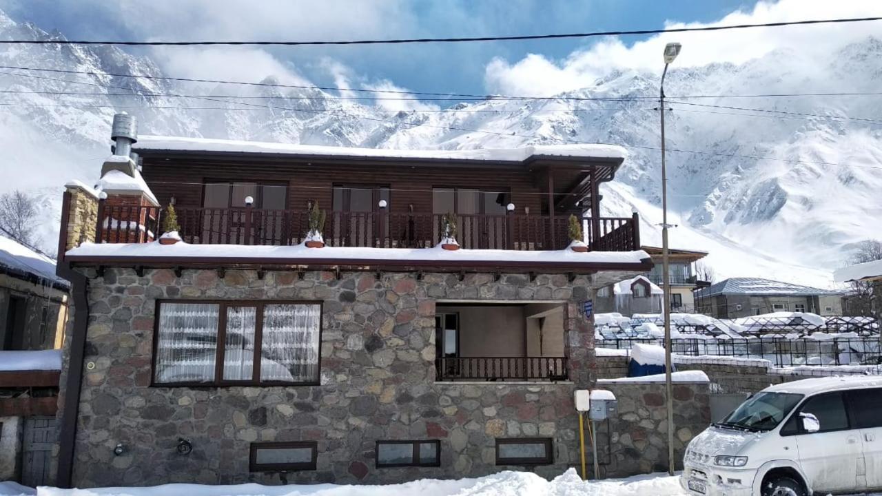 Eastern Georgia Hotel Kazbegi Екстериор снимка