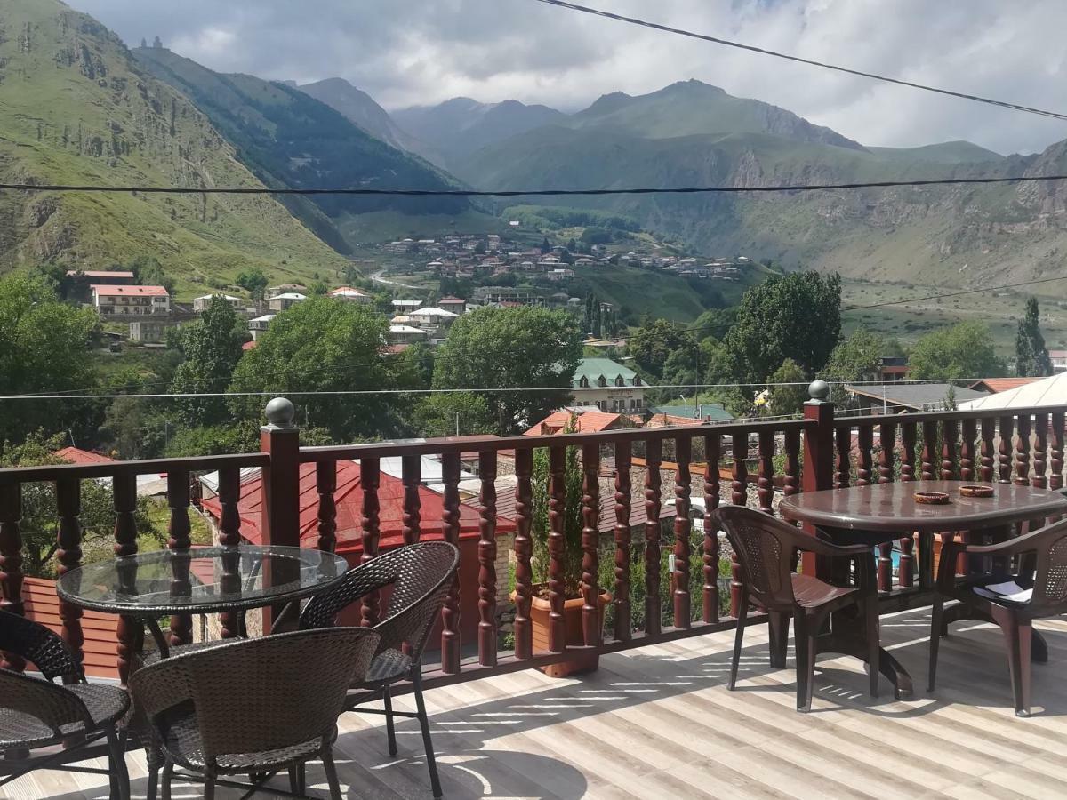 Eastern Georgia Hotel Kazbegi Екстериор снимка